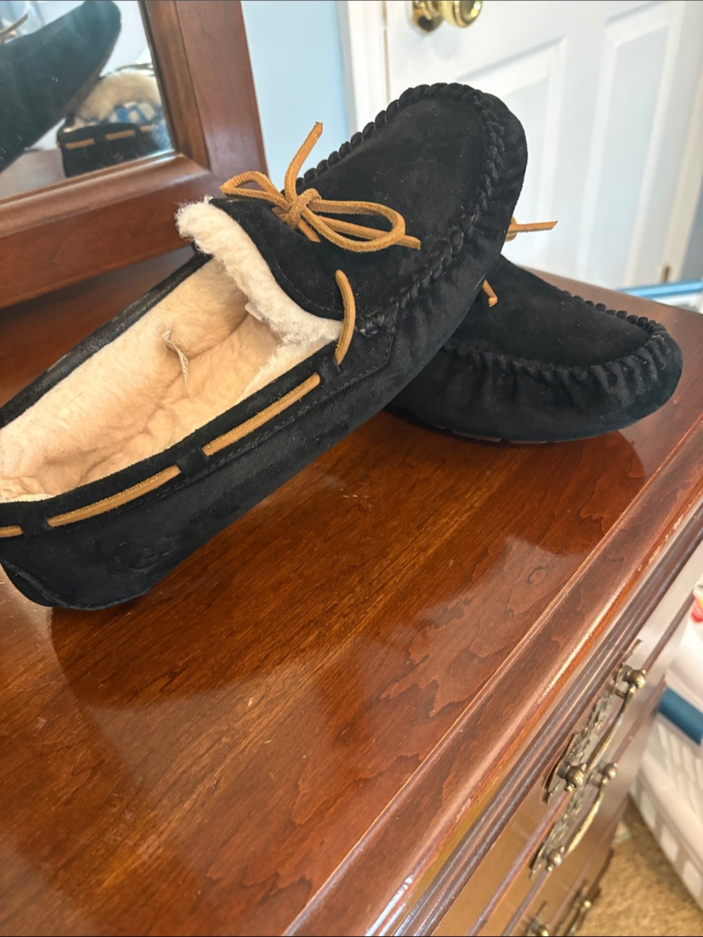 UGG Women’s Black Suede Moccasin with Tan Leather Laces and Shearling - Picture 3 of 4